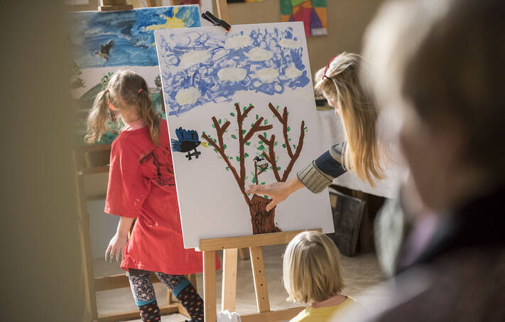 Barevné horizonty – nový stipendijní program pro mladé výtvarníky