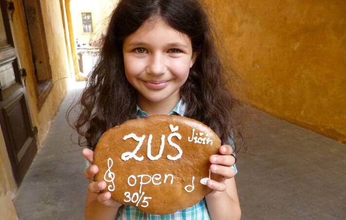 Malí umělci budou na ZUŠ Open rozdávat radost z umění  po celé republice 