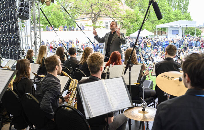ZUŠ Open na zahájení Pražského jara na Kampě