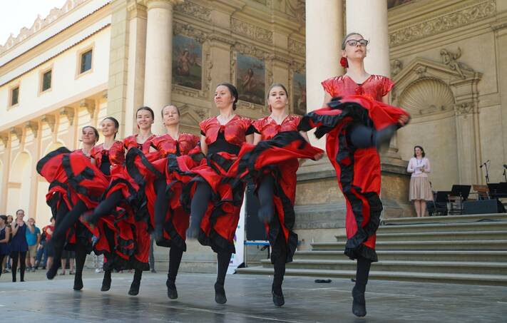 Program ZUŠ Open ve Valdštejnské zahradě Senátu Parlamentu ČR