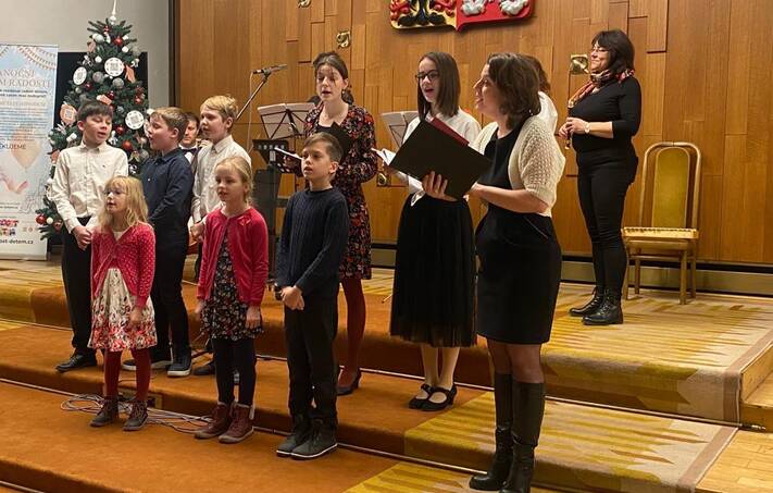 Vánoční koncert ZUŠ Open v Poslanecké sněmovně