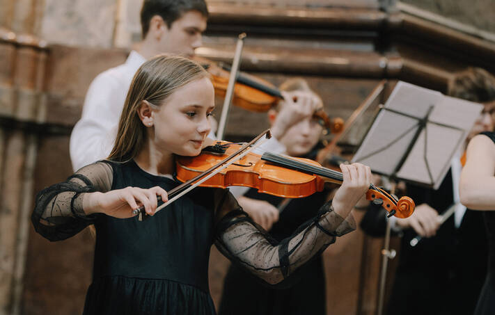 Podpořme sbírku pro Dívčí katolickou střední školu a chráněnou dílnu Inspirace